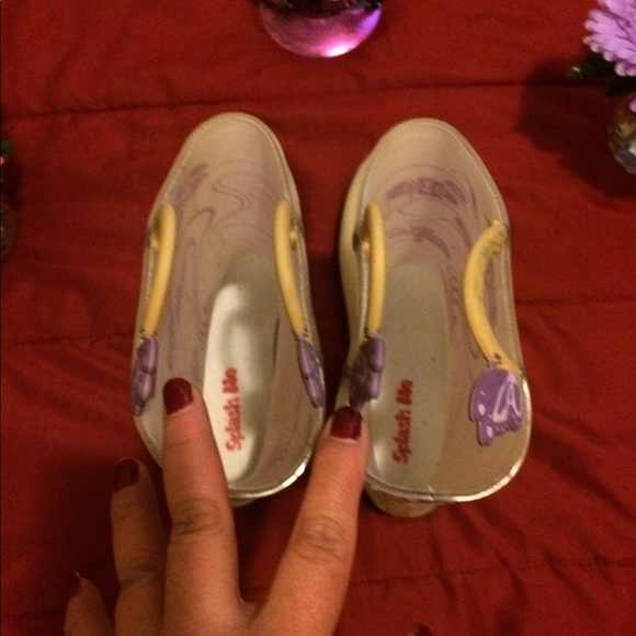 Rain boots - Picture 5 of 8